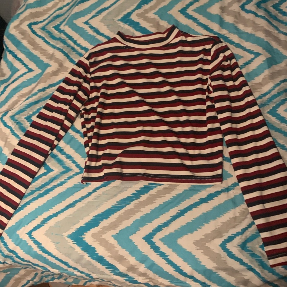 Long sleeve maroon, white, navy blue strip crop top